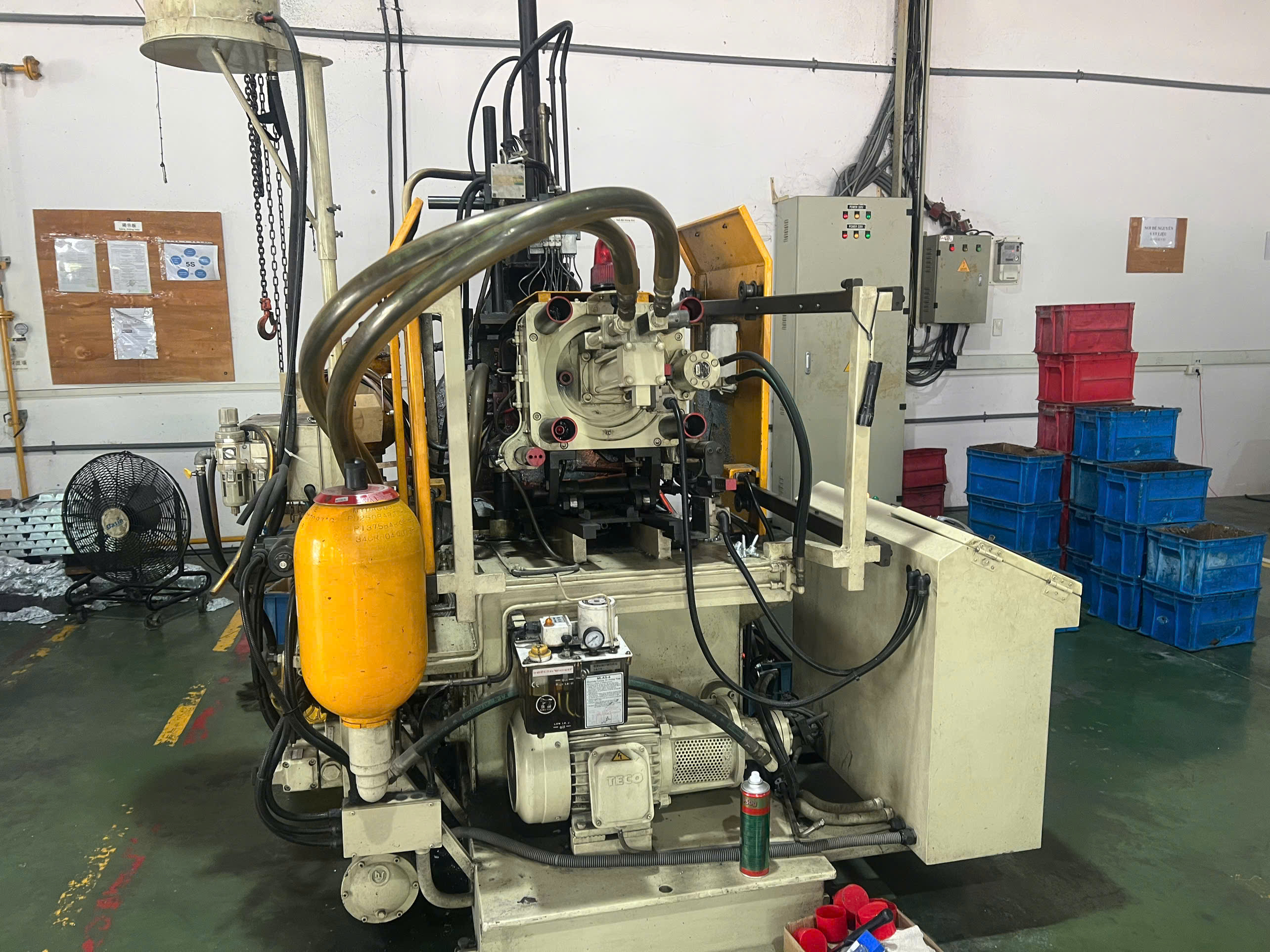 Hot Chamber Die Casting Machine 2.jpg